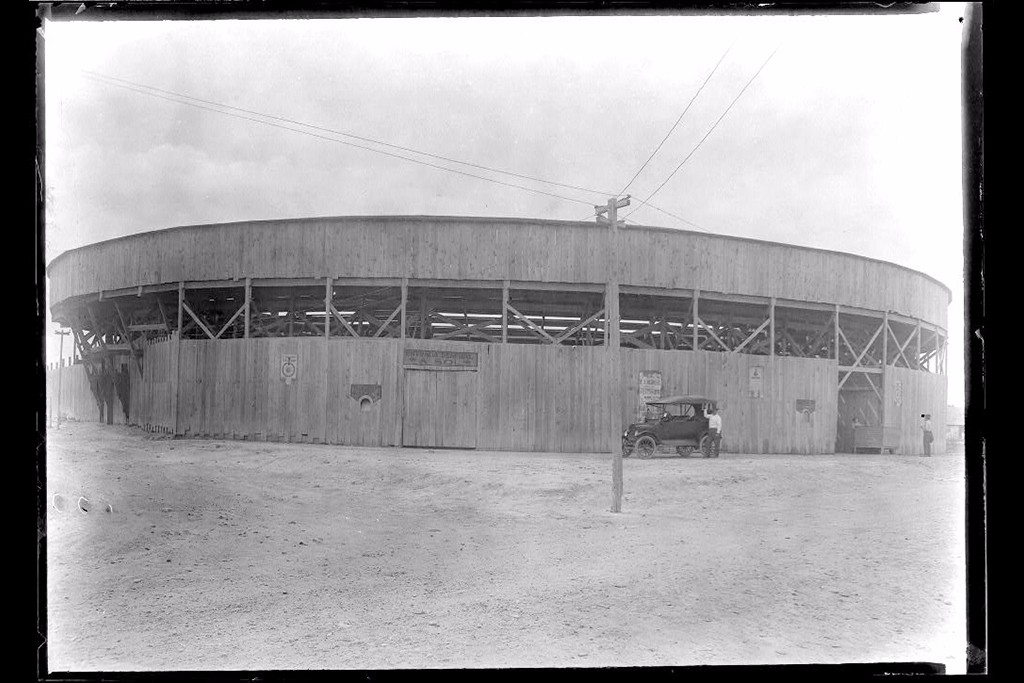 Bullfighting ring, July 4, 1920.