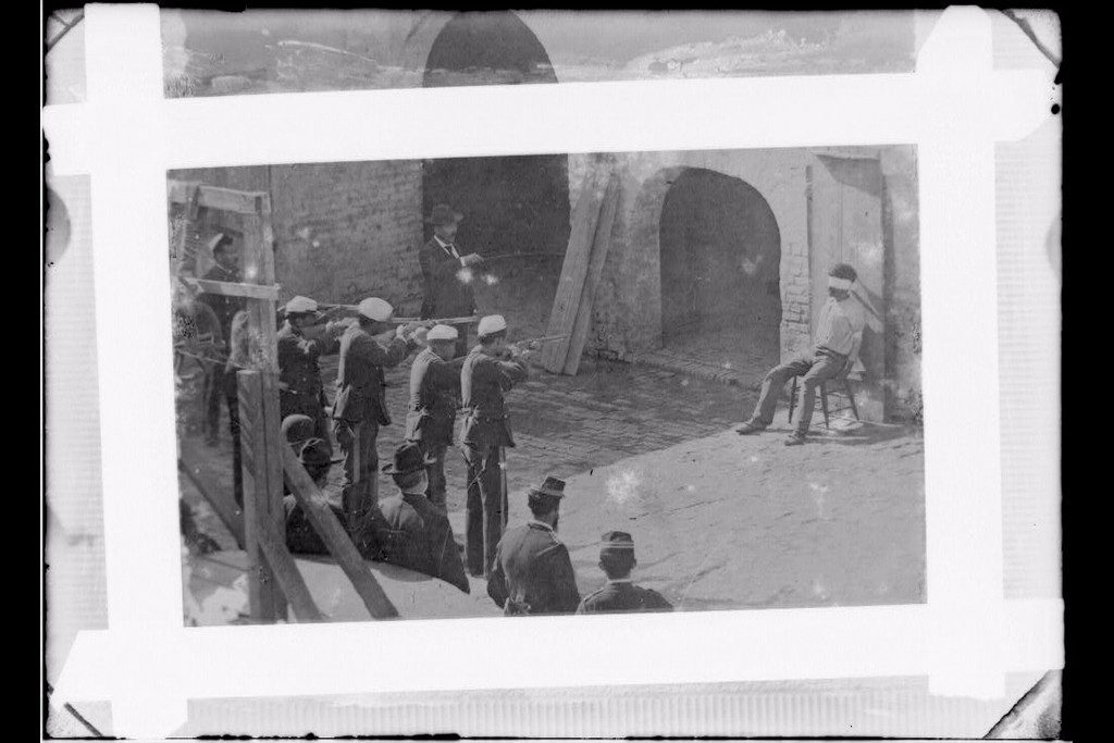 Copy Photo: Execution of Antonio Echazaretta by firing squad.